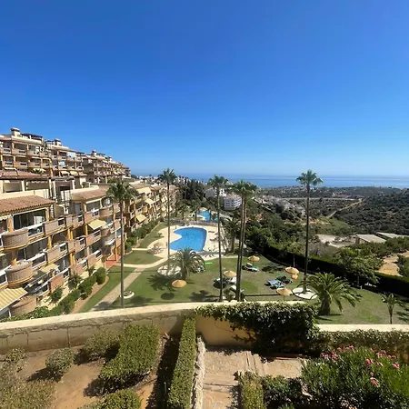 Havsutsikt & Pool Sea View 2Br Apt For 6 Guests Near Marbella And Fuengirola *